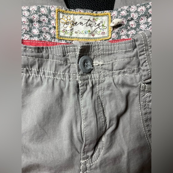 Adventura Women’s Capris - Picture 3 of 4